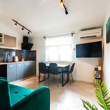 Apartman Smaragd Fažana Eksteriør bilde