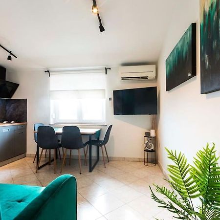 Apartman Smaragd Fažana Eksteriør bilde